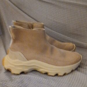 Sorel Tan Ankle Boots